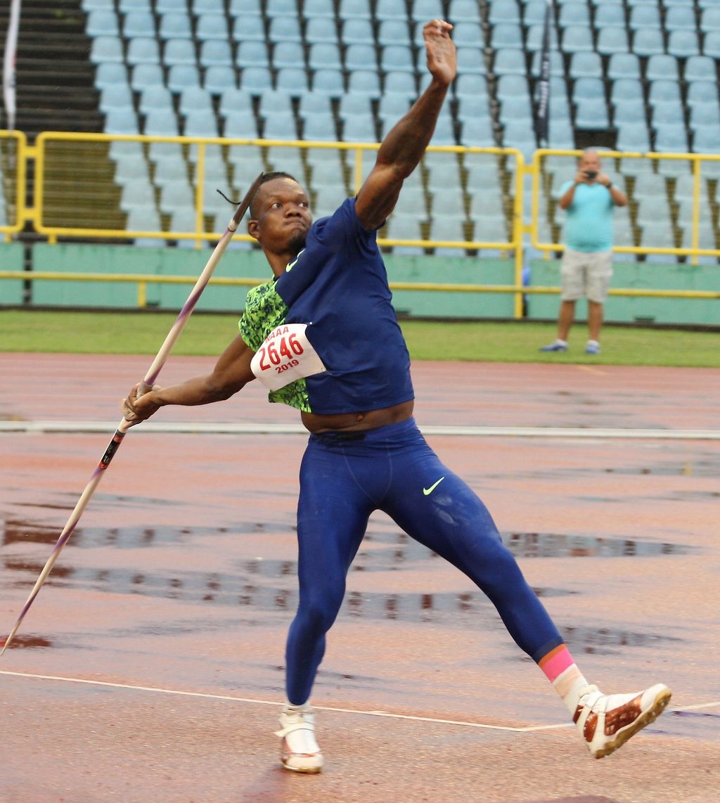 Walcott cops silver at Swiss meet