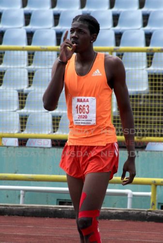 02_communication_aaron_antoine_out_world_u20_high_jump.jpg