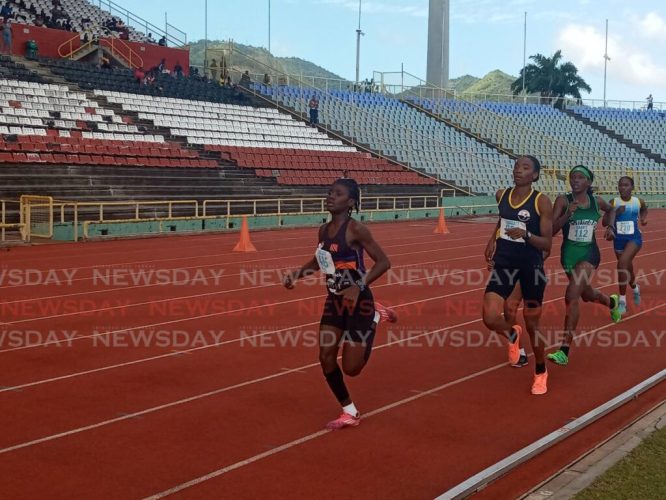 05_plus_one_a_week_athletes_naaa_800m.jpg