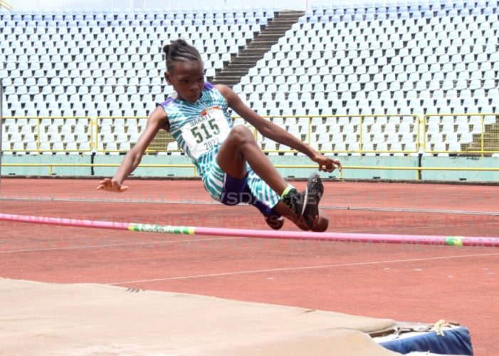 05_promising_athletes_excel_naaa_juvenile_champs.jpg