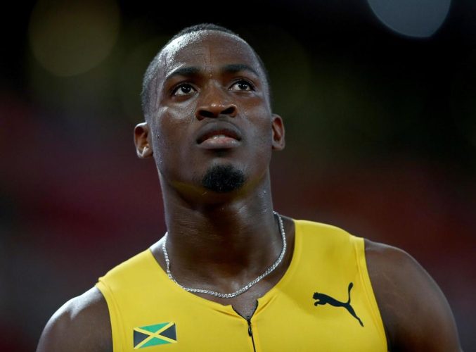 06_parchment_upsets_holloway_hurdles_gold.jpg