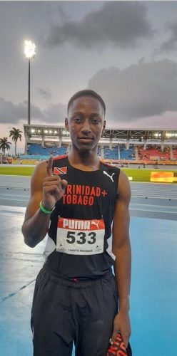 09_matthew_leaps_boys_u-17_long_jump_gold.jpg