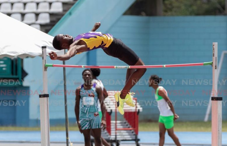 12_field_athletes_distance_runners_carifta_trials.jpg
