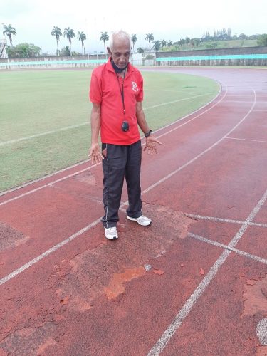 12_mannie_ramjohn_stadium_need_repair.jpg