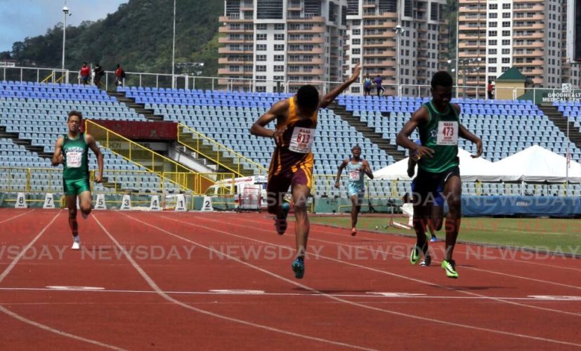 13_degannes_100m_standard_carifta_trials.jpg