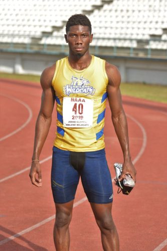 14_elcock_shines_at_abilene_classic.jpg