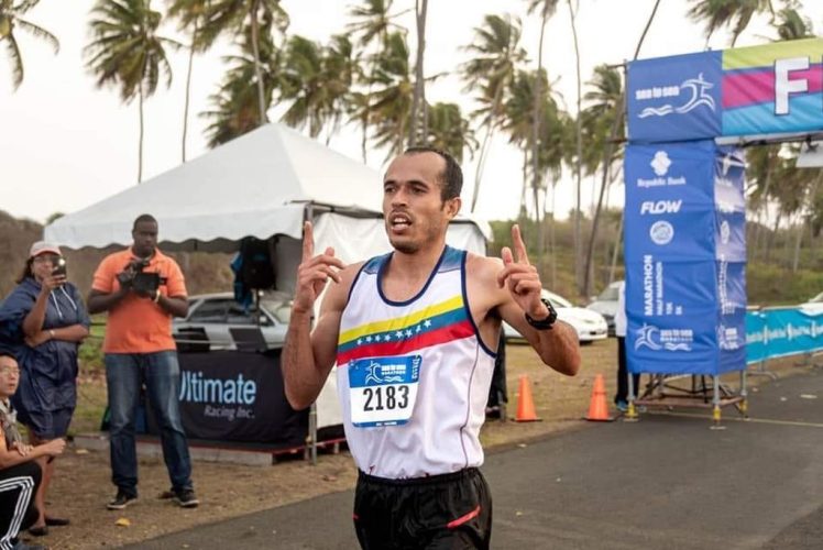 20_perez_agudelo_crown_seatosea_marathon.jpg