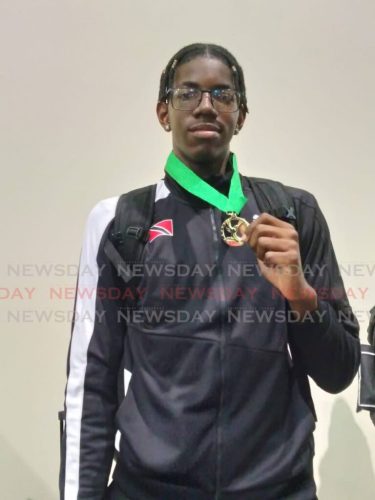 21_carifta_high_jump_champ_antoine.jpg