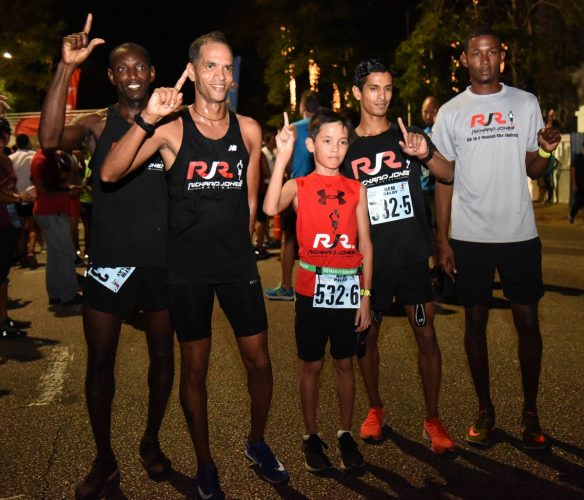 26_richard_jones_triumphs_np_relay.jpg